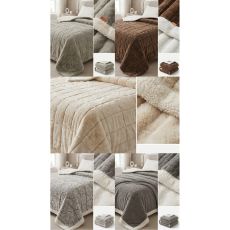 Blankets & Comforters