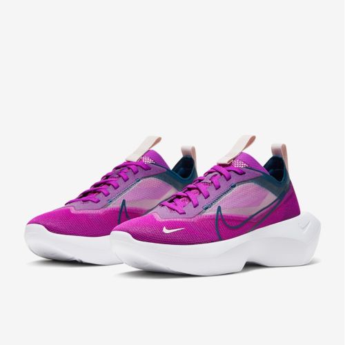 nike vista sneakers